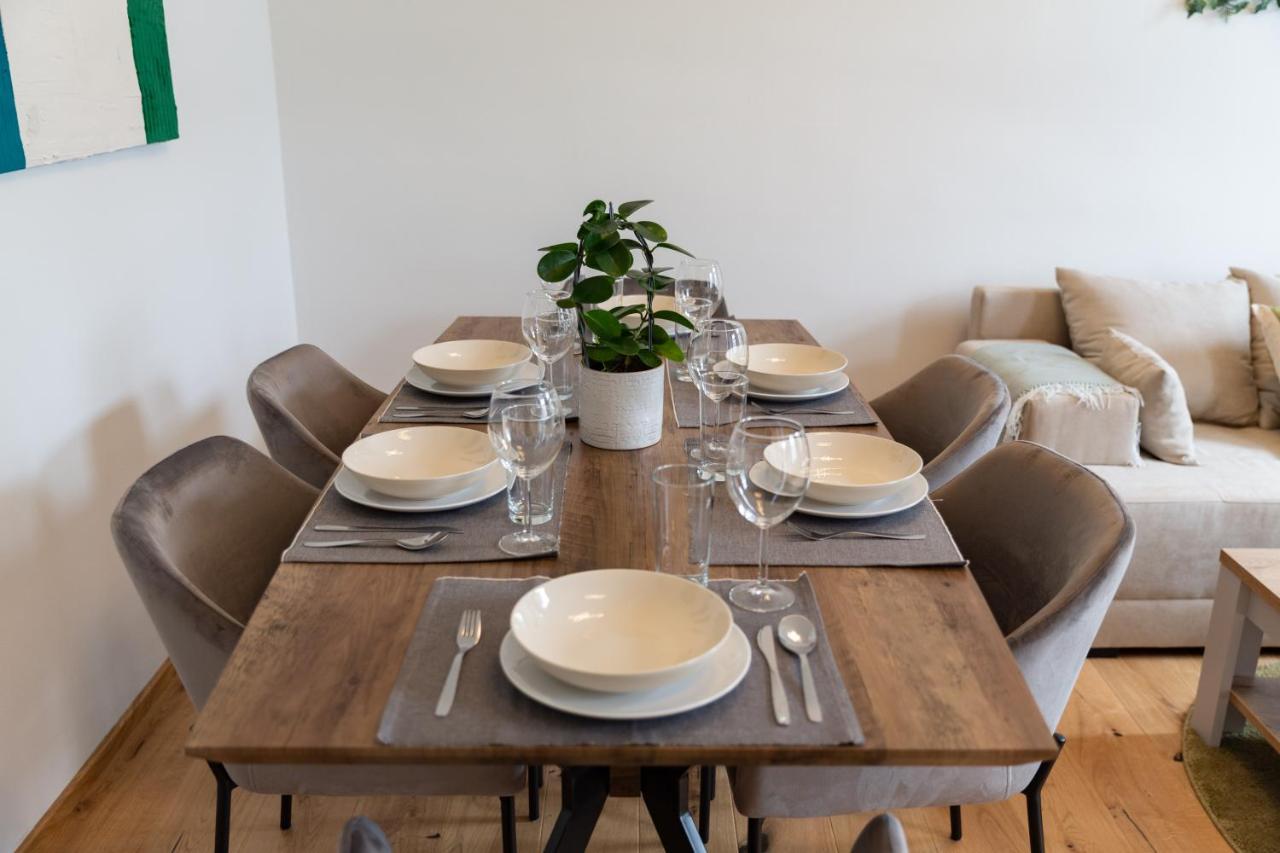 Cozy, Generous City Apartment - 10 Min To City-Centre - Contactless 24H Check-In Viena Exterior foto